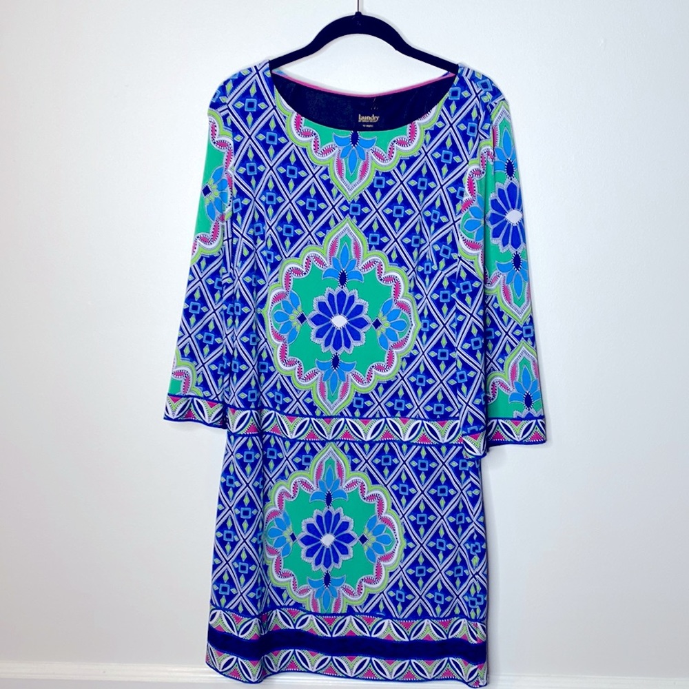 Laundry by Shelli Segal dress. Blue and green print with pink accent. Size XS